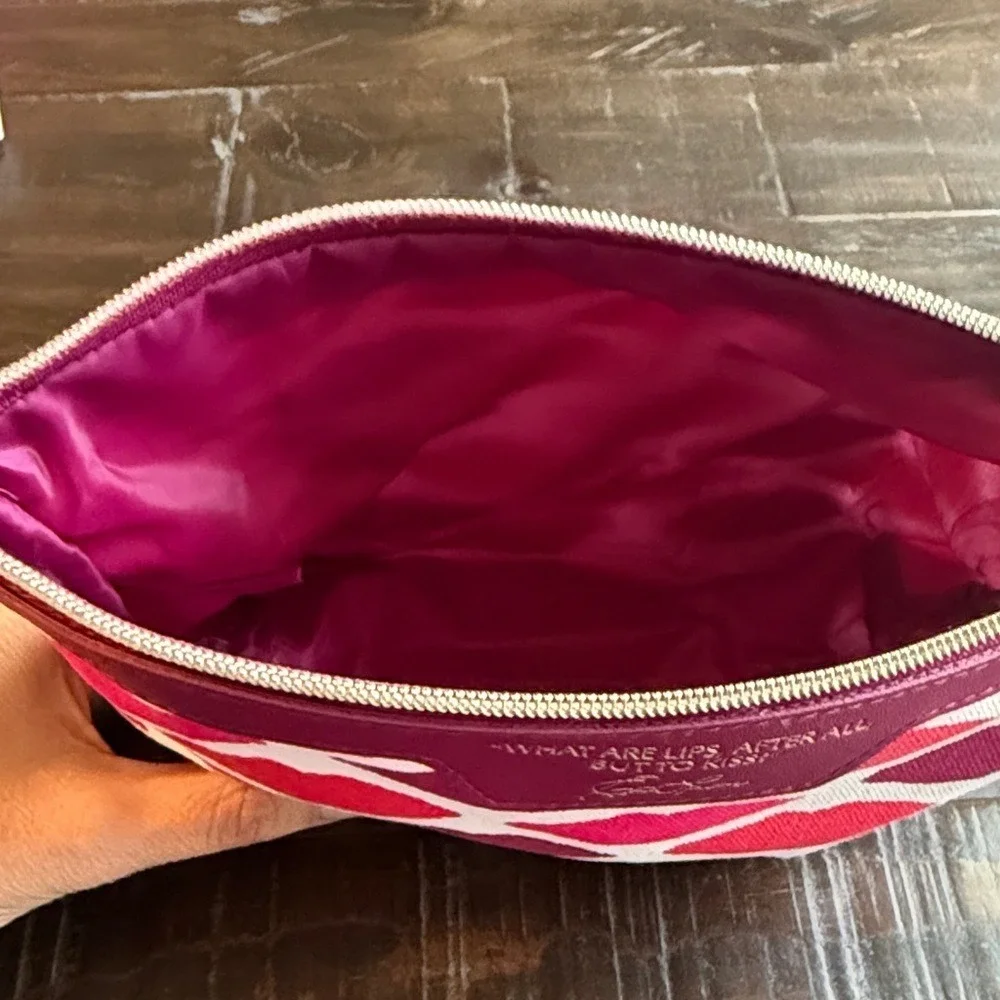 Estee  Lauder x Kendra Dandy Pink Lips ‎ Cosmetic Bag  Pink and Red